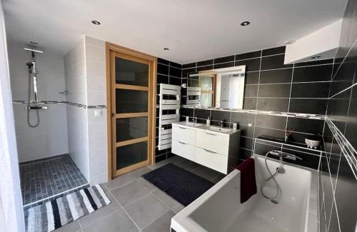 Quartier des Espesses Villa | La villa du soleil