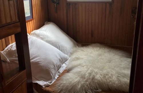 Lege-Cap-Ferret Boat Rental | La Villa Flottante Du Ferret