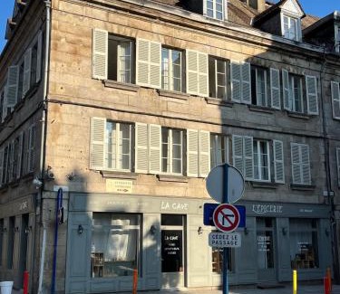 Aubusson Apartment | La Villa Louana charme de l'ancien en cœur de ville