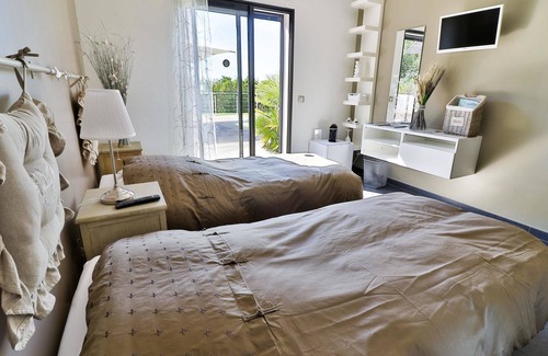 Cavalaire-sur-Mer House | La Villa Louancelie