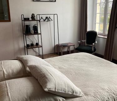 Tracy-sur-Mer Bed & Breakfast | La Villa Mirabelle 2min d'Arromanches-les-Bains