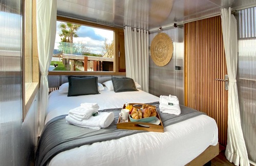 Frontignan Hotel | La Villa Miramar