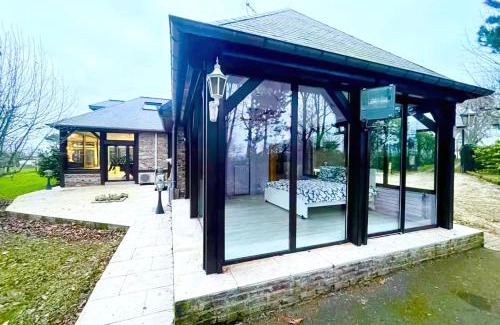 Bosc-Mesnil Villa | La Villa Normande - Piscine - Jaccuzzi encastré - WIFI Fibre - 6 chambres - 4 TV 4K - Jeux Enfants - Luxe