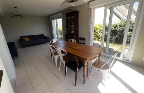 Gouville-sur-Mer House | La villa Noukey à 150m de la plage et des cabines