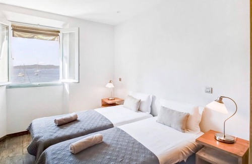 Port-Cros Villa | La Villa Port-Cros