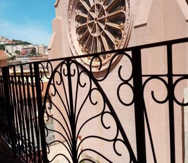 Cerbere House | La Villa Rosace