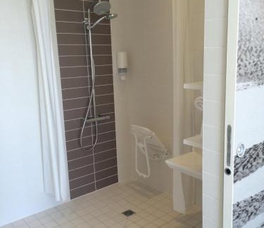 Chateau-d'Olonne Hotel | La Villa Saint Jean