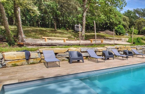 Bollene House | LA VILLA THEA - Provence. A haven of peace and splendor.