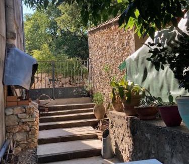 Brissac House | La Villa Tranquille aux portes des Cévennes
