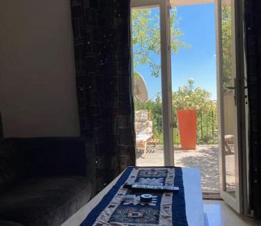 Brissac House | La Villa Tranquille aux portes des Cévennes