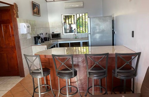 El Cerro Apartment | LA VISTA -5 MINUTES AWAY FROM LA MARINA PEZ VELA IN QUEPOS