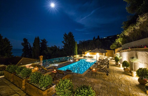 Dafnata Villa | "LA VISTA E BELLA" SEAFRONT PRIVATE RESORT NEAR ACHILLEION PALACE ESTATE