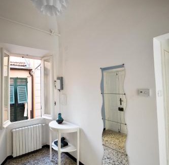 Noli Apartment | La Zuacca, luminoso appartamento con terrazzo