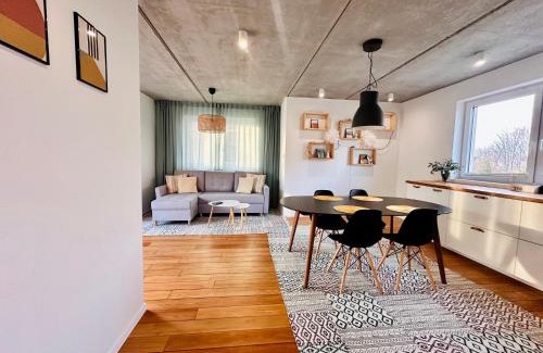 Gdynia Apartment | LABA - BASEN, BLISKO PLAŻY, CISZA, TARAS, PARKING, BEZPŁATNE WiFi, WYJĄTKOWY!