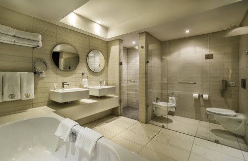 Labadi Hotel | Labadi Beach Hotel