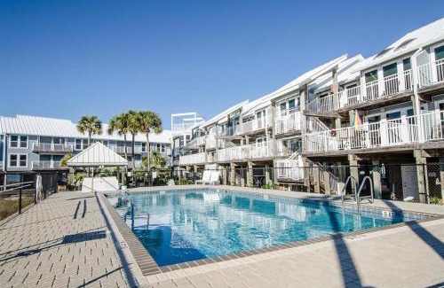 Pensacola Beach Apartment | LaBahia 224