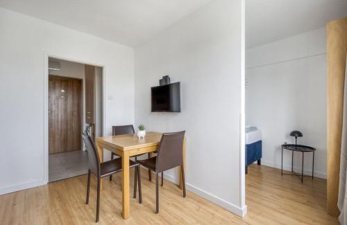 Wola Apartment | Labo Apartment Nowolipki Smocza