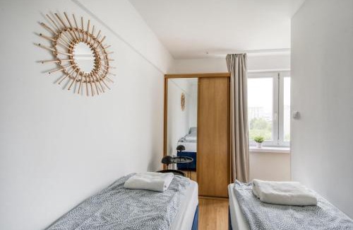 Wola Apartment | Labo Apartment Nowolipki Smocza