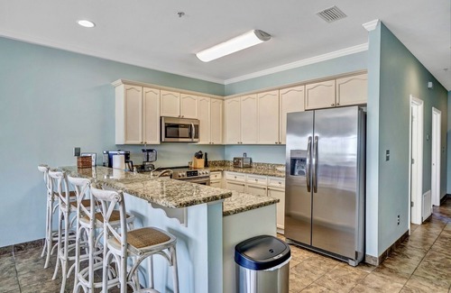 Miramar Beach House | Labor Day and SNOW BIRD SPECIAL RATES! 4b/4b, 2nd row, Private beach, Tiki room!