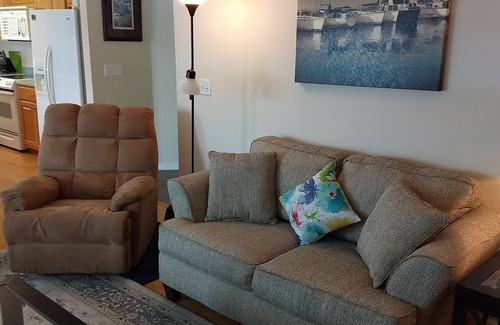 Apalachicola Condo | Labor Day Holiday Weekend available. Beaches are gorgeous and no crowds!