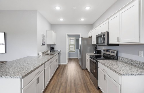 Branson West Condo | Labor Day Open, Pvt Hot Tub, Golf Course On Site, Ozark Views, Near SDC w Free Tickets!