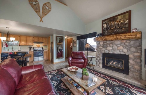 Park City Condo | *Labor Day Sale* Free Activities with every Stay—Book Now, Travel Anytime Through December 17th!