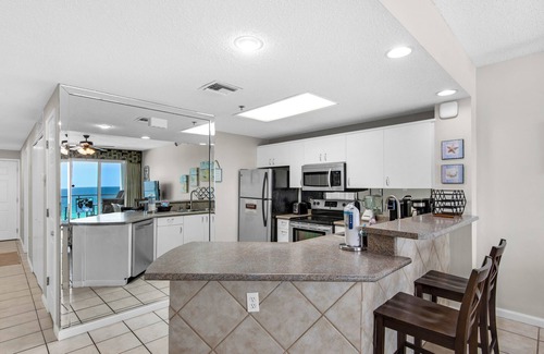 Destin Condo | Labor Day Special-Beachfront, Pool/Hot Tub