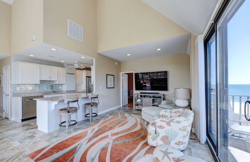 Bethany Beach Condo | Labor Day Weekend Special Sea Colony Oceanfront Penthouse 3 BR 2.5 BA sleeps 8