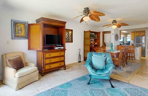 Gulf Shores House | Labor Day Wknd 20% Off | Walk to town, Awesome views from 2, Value + Location!