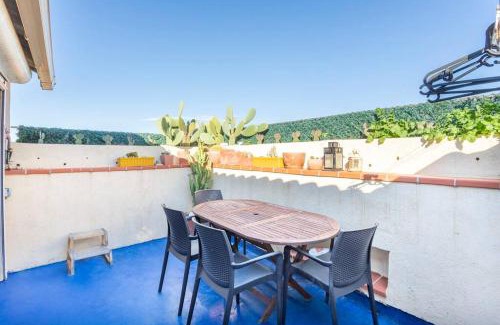 Montredon Apartment | Lacasabuena : Triplex Vue Mer Terrasse Calanques