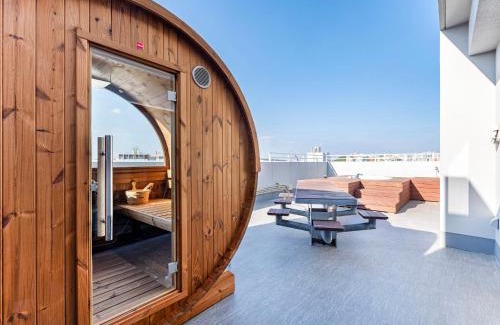 Maejima Hotel | LACER OKINAWA NAHA Miebashi