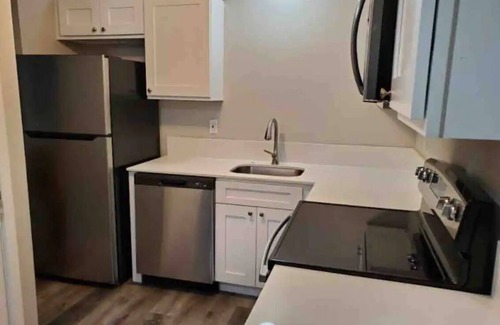 Olympia Apartment | Lacey central 2B/1B apartment in heart of Lacey
