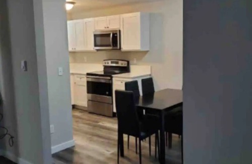 Olympia Apartment | Lacey central 2B/1B apartment in heart of Lacey