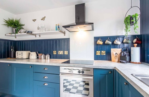 Inverness City Centre House | Lachies Townhouse, Inverness
