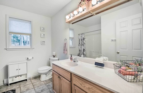 Rowland House | Lackawaxen Family Home w/ Lake Access!