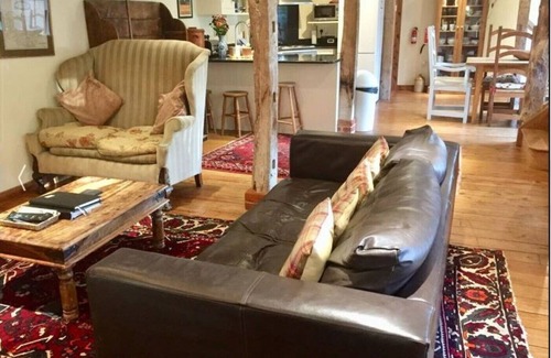 Lackford House | LACKFORD LAKES BARNS: THE CART LODGE