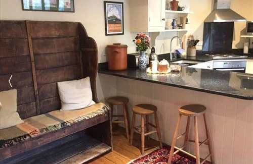 Lackford House | LACKFORD LAKES BARNS: THE CART LODGE