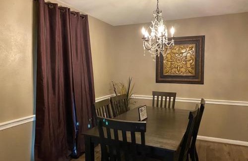 Old Aurora House | Lady Aurora- Pets Ok- 5 Miles to French Quarter