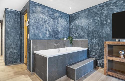 Leukerbad Apartment | Lady Hamilton