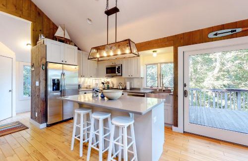 Chilmark House | Lady Slipper Hill
