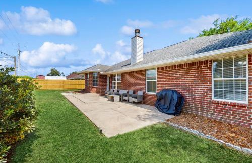 Navarre House | Ladybug Retreat