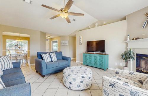 Navarre House | Ladybug Retreat