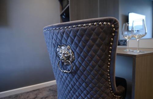 Theatreland Birmingham Apartment | Ladywell House Suites - Chinatown - Self Check-in