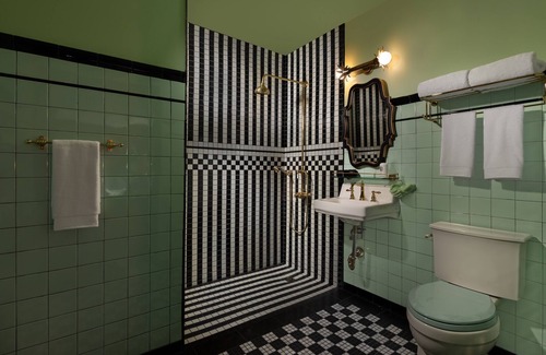 University Heights Hotel | Lafayette Hotel & Club