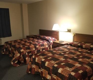 Moundsville Hotel | Lafayette Inn