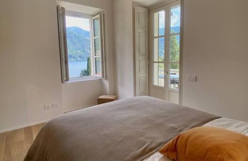 Laglio House | Laglio Charlie's House Lake View