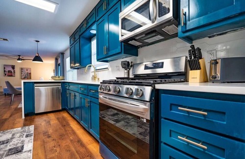 Leander House | Lago Lux! Fun 5BD/Pool & GameRoom!Next To The Lake