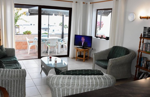 Puerto del Carmen Apartment | Lago Verde Suite 22, Spacious 2 bedroom apartment. Stunning Sea/ Harbour views