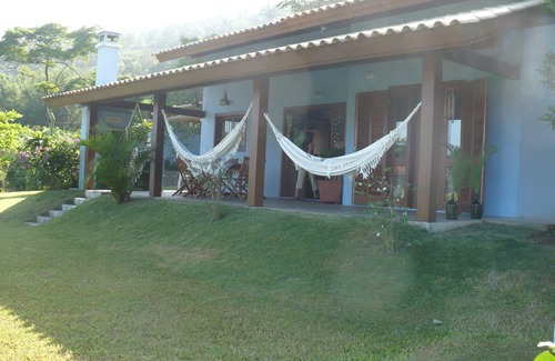 Florianopolis House | Lagoinha - cozy house - 03 bedrooms and 2 bathrooms; 300 meters from the beach