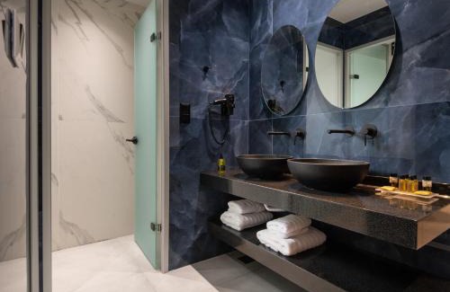 Lagomandra Resort | Lagomandra Luxury Suites with Private Pools